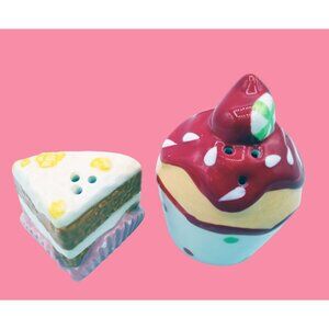 Salt and Pepper Shakers Decadent Desserts Cupcake Cake Slice Vintage Novelty 3"
